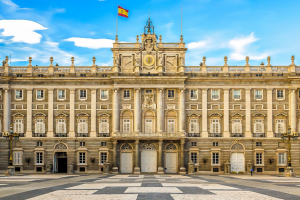 MADRID TÂY BAN NHA - TRÁI TIM CỦA XỨ SỞ BÒ TÓT