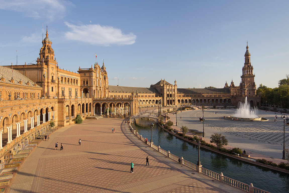 SEVILLE TÂY BAN NHA - VIÊN NGỌC QUÝ CỦA VÙNG ANDALUSIA