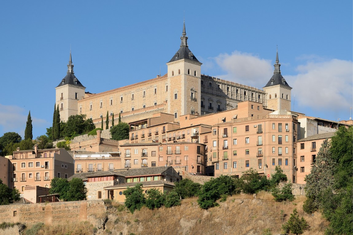 Toledo Tây Ban Nha - Bên ngoài pháo đài Alcázar of Toledo