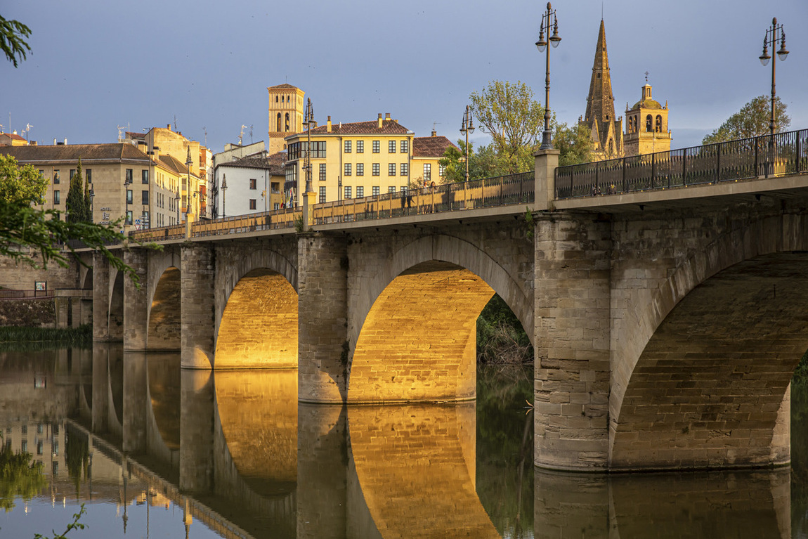Zaragoza Tây Ban Nha - Cầu đá Puente de Piedra