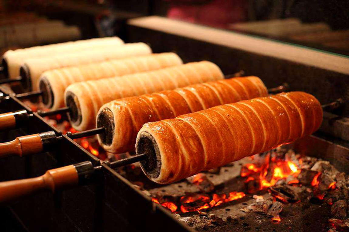Budapest - Kürtőskalács – Bánh ống khói Hungary
