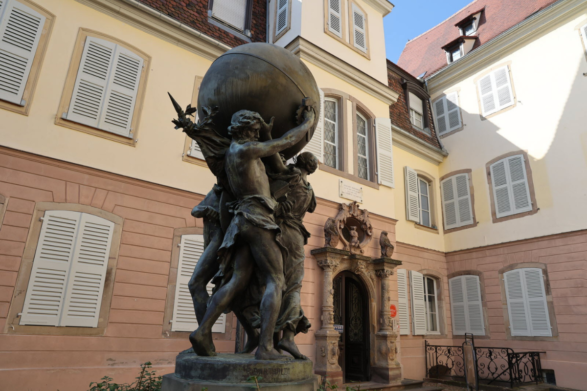 Colmar Thành phố cổ tích Châu Âu