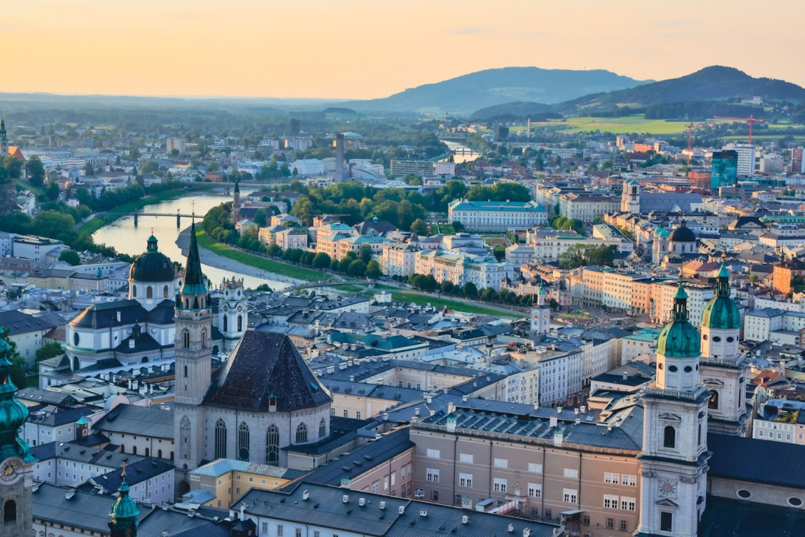 Salzburg - Quê hương của thiên tài âm nhạc Mozart ảnh 1