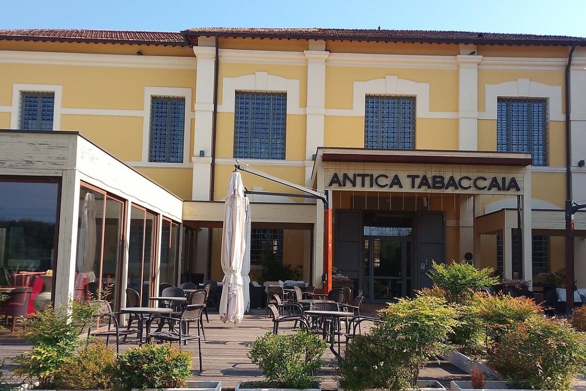 ANTICA TABACCAIA RESORT****