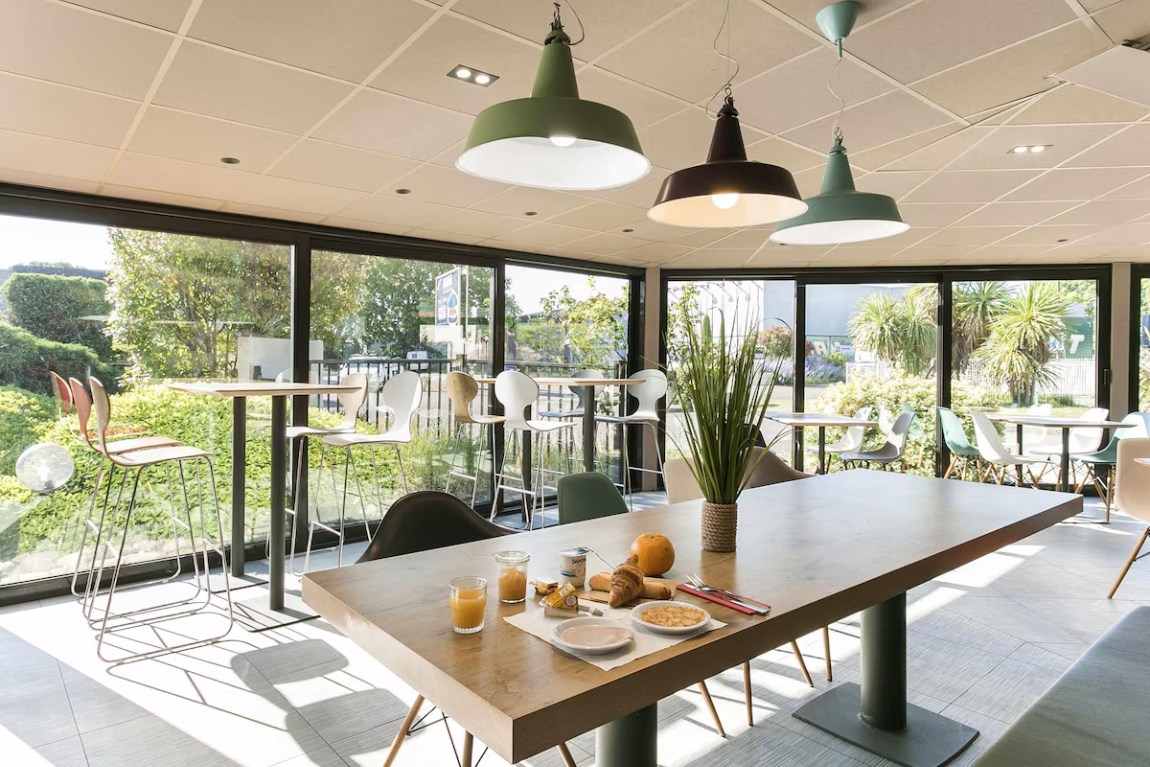 Ibis Avignon Sud (11)