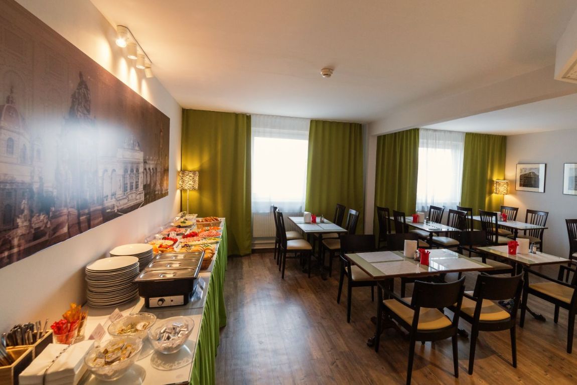 Life Hotel Vienna Airport (5)