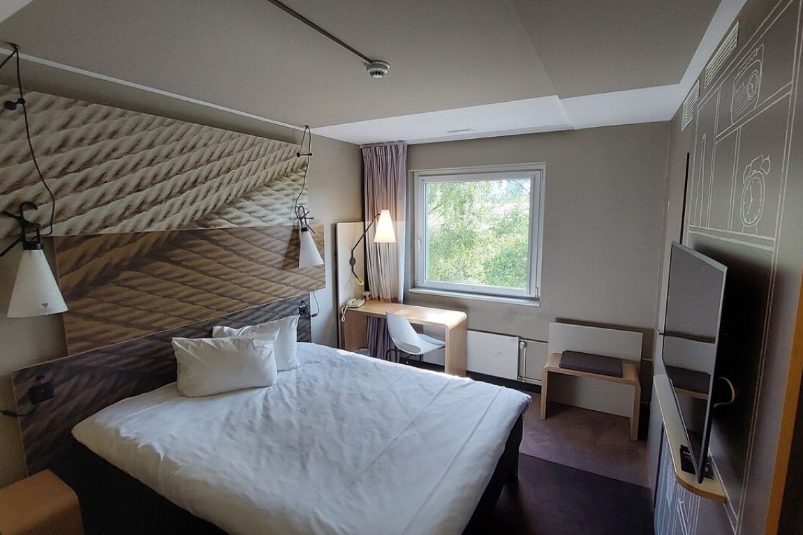 Ibis Zurich Messe Airport (5)